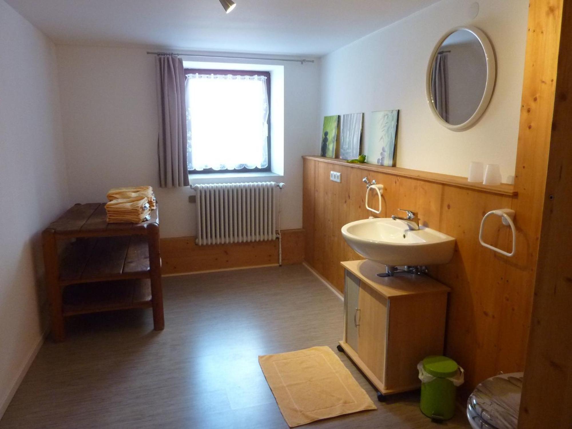 Michlhof Apartment Oberostendorf Phòng bức ảnh